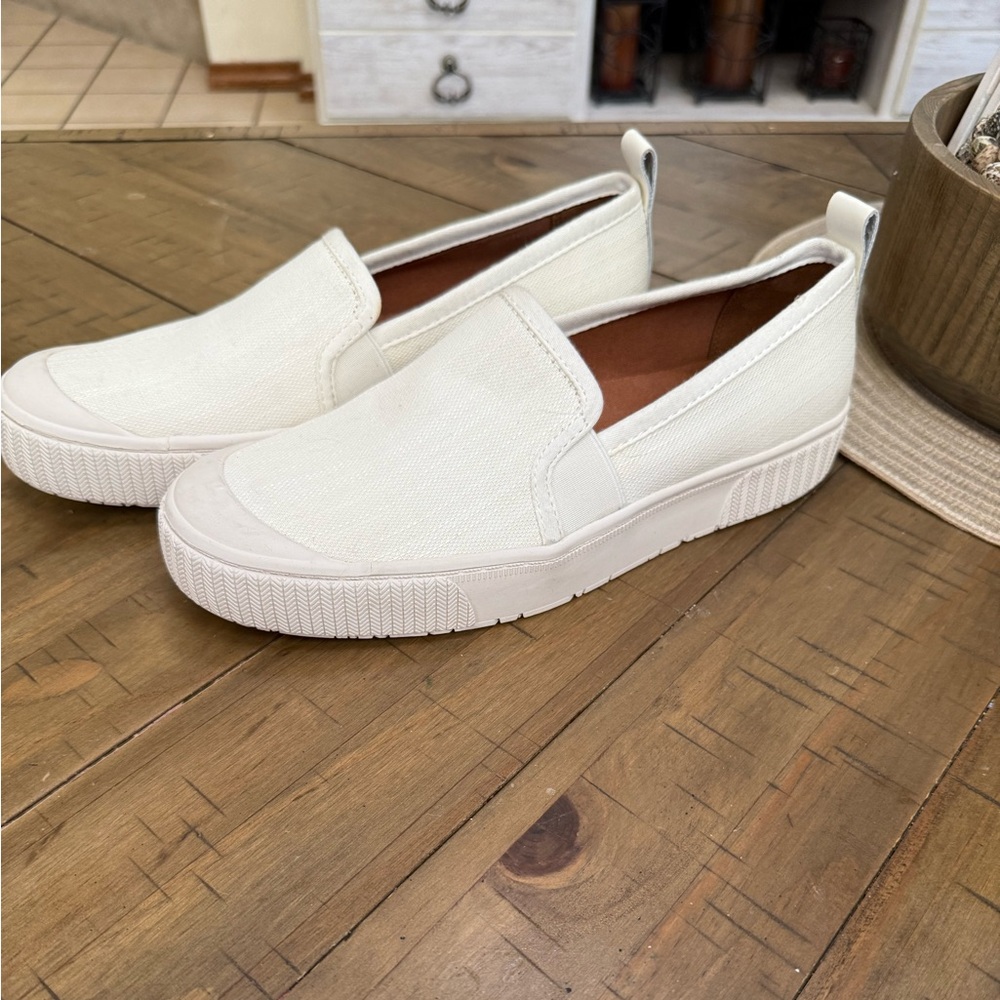 Zodiac Cream Canvas Slip-On Loafers